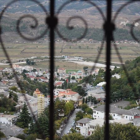 Braja House Otel Gjirokastër Dış mekan fotoğraf