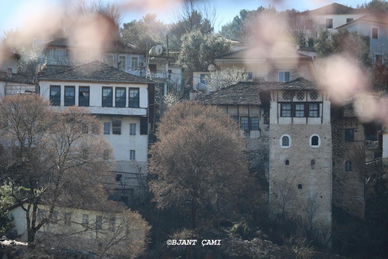 Braja House Otel Gjirokastër Dış mekan fotoğraf