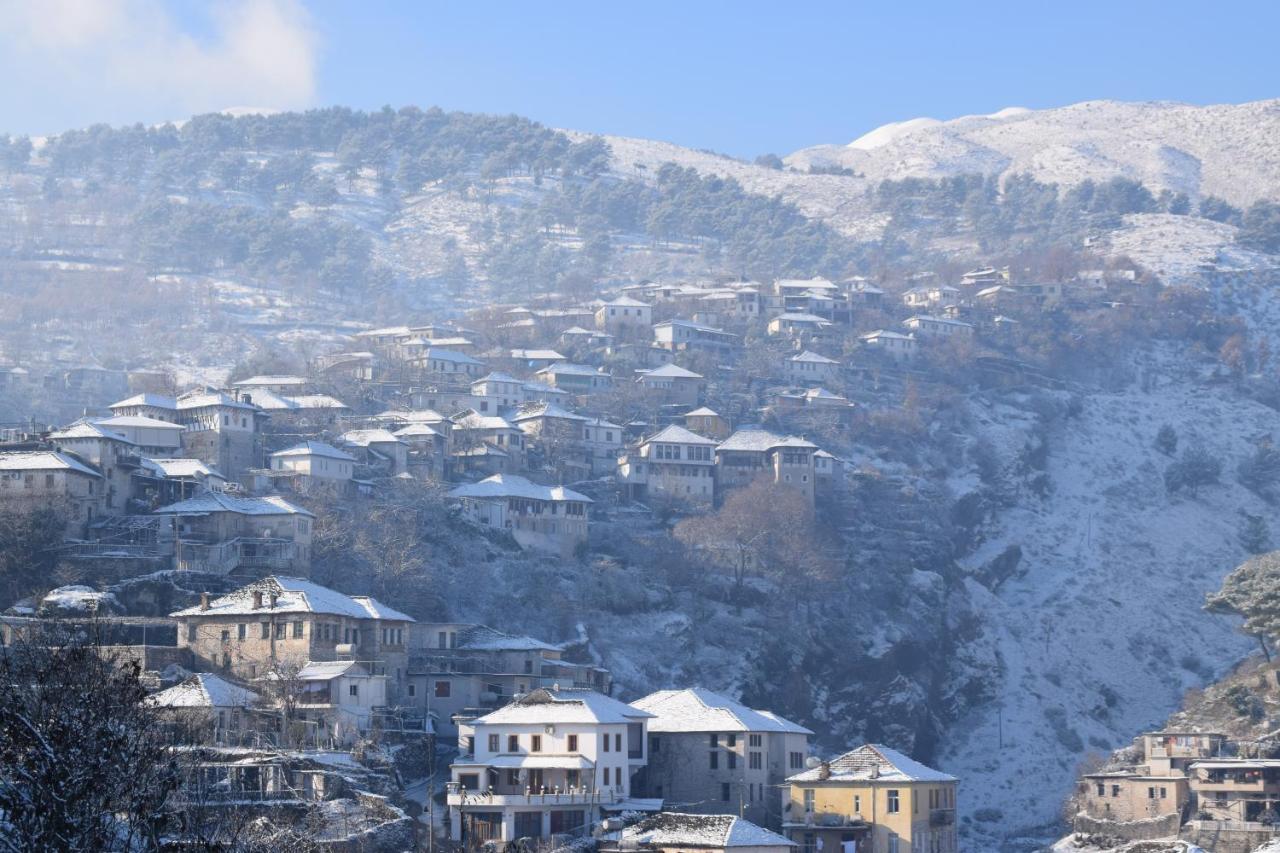 Braja House Otel Gjirokastër Dış mekan fotoğraf