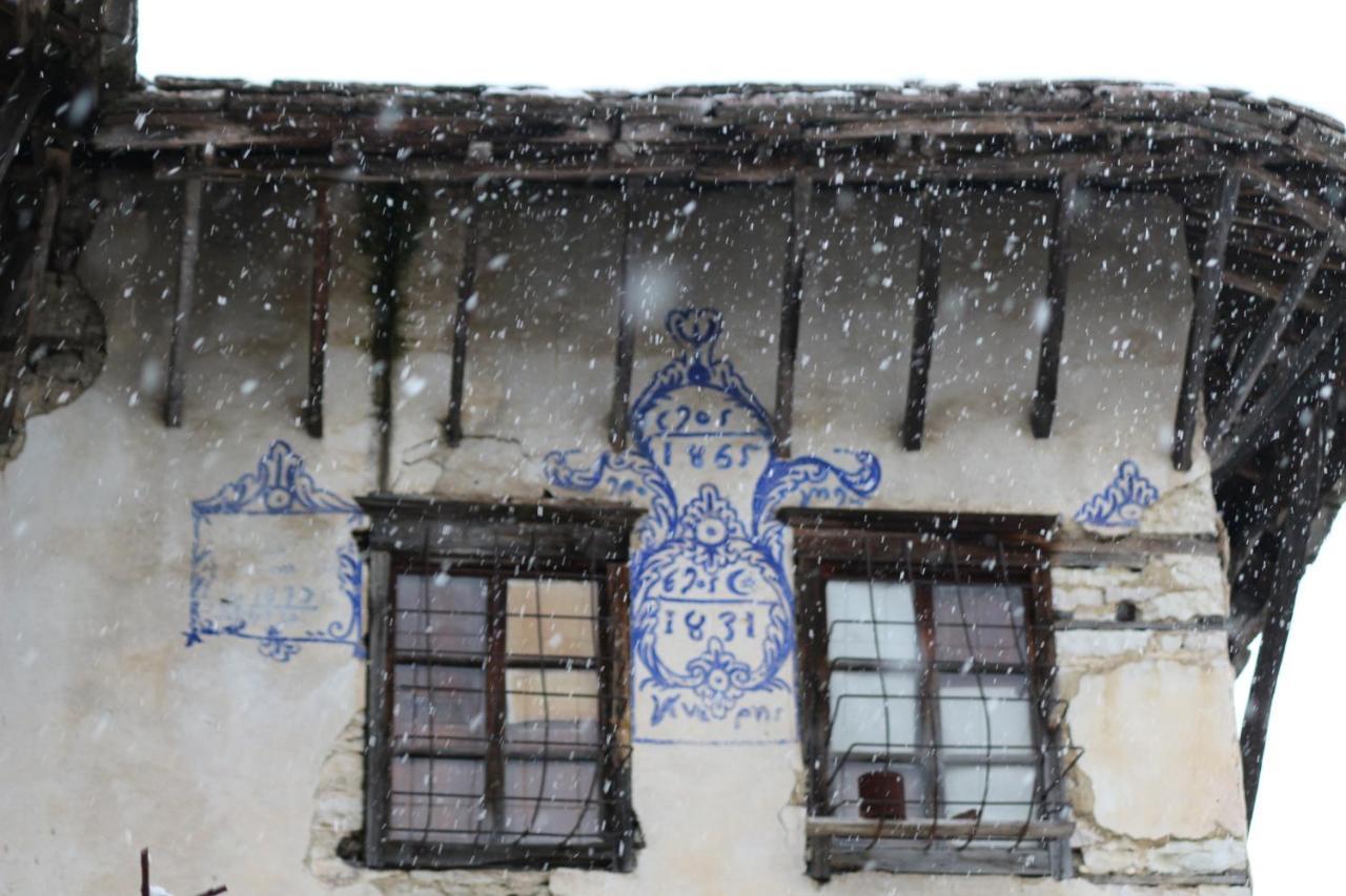 Braja House Otel Gjirokastër Dış mekan fotoğraf